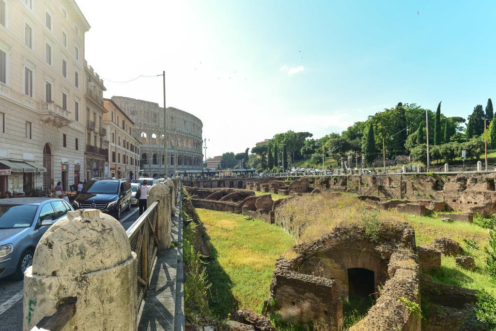 Lägenhet Domus Regina Colosseo